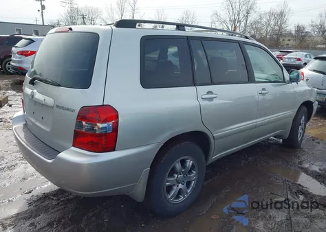 2005 Toyota Highlander V6 z USA, uszkodzony, nr VIN JTEEP21A550072237